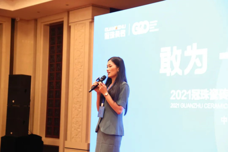 信丰云顶国际瓷砖许曼慧